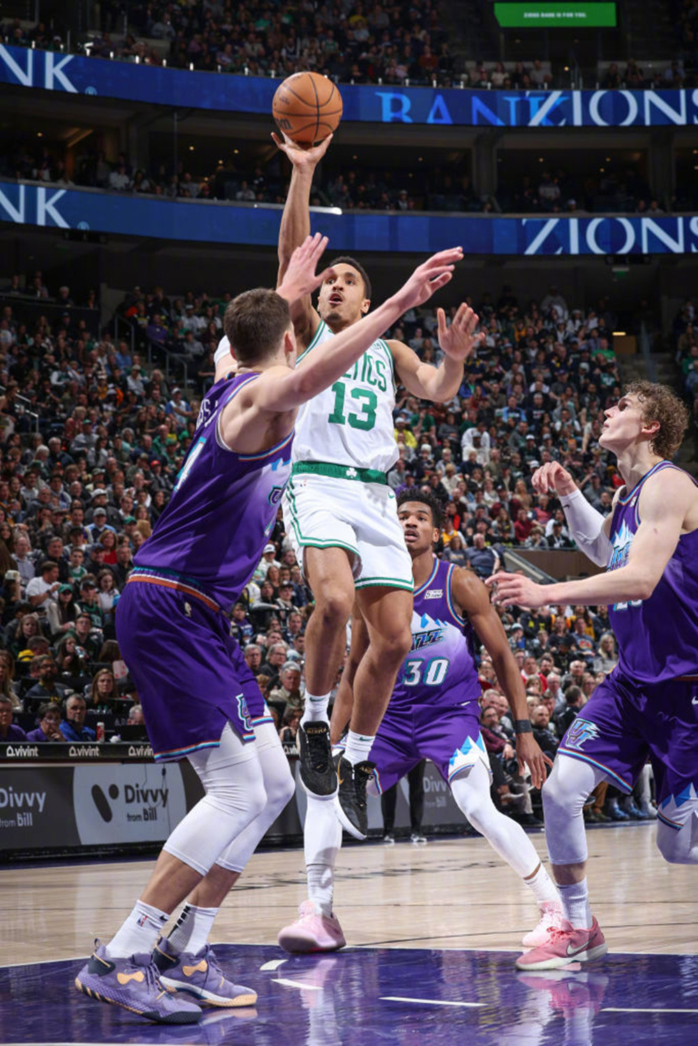 xingkong sports-托特纳姆迎NBA常规赛关键赛，关键时刻临场应变，更衣室稳定，纪律约束更严格的简单介绍-xingkong sports